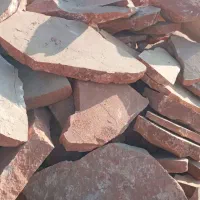 کارگر جهت کار در کوره اجرپزی