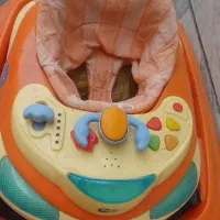 روروئک نو|کالسکه و لوازم جانبی|بروجرد, |دیوار