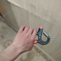 گریپسر (دستگاه قوی کننده مچ و ساعد)