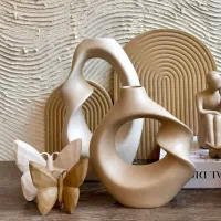 دکوری و گلدان