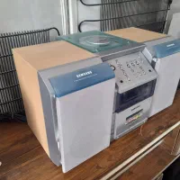 رادیو ضبط صوت و سی دی و کاست