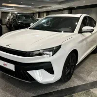 کی ام سی j7 مدل ۱۴۰۳