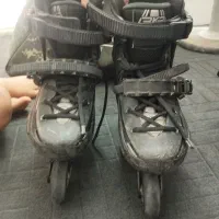 فروش فوری کفش اسکیت|دوچرخه، اسکیت، اسکوتر|قم, نیروگاه|دیوار