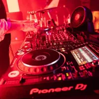 گروه دی جی موزیک خواننده تولد عقد عروسی دورهمی