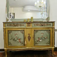 آینه کنسول نقاشی شده