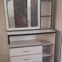 میز آرایش ام دی آف