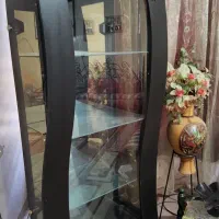 بوفه دکور ویترین ایستاده چوب وشیشه 4طبقه بسیارتمیز|بوفه، ویترین، کنسول|شاهینشهر, فیض|دیوار