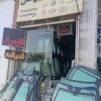نصب و تعویض شیشه های لمینت و سیکورت