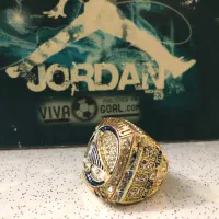 انگشتر قهرمانی گلدن استید