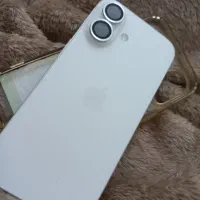 آیفون ۱۶