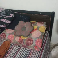 تخت دو نفره