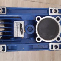 گیربکس حلزونی مکعبی ۶۳