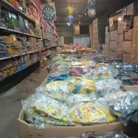 به یک آقا جهت کار در انبار و فروشندگی