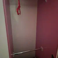 کمد بچه تمیز و سالم