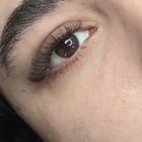 اکستنشن مژه (کاشت مژه) و آموزش