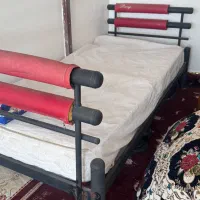 تخت یکنفره