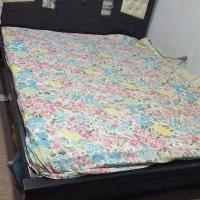 تخت دونفره