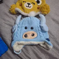 چند عدد لباس پسرانه و دخترانه سن ۳تا ۷ سال|کفش و لباس بچه|میانه, |دیوار