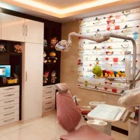 دستیار دندانپزشک