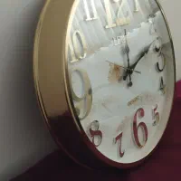 ساعت دیواری