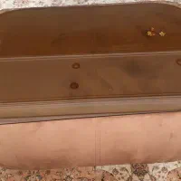 میز پاف دست دوم قهوه ای رنگ سالم با شیشه