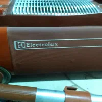 جاروبرقی الکترولوکس