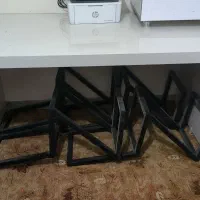 میز بزرگ ساده