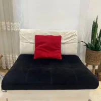 کاناپه تک نفره و میز تی وی