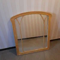 آینه و شلف دیواری