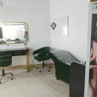 اجاره سالن آرایشگاه|اجارهٔ مغازه و غرفه|سیرجان, |دیوار