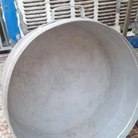 دیگ بزرگ روی