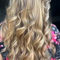 خدمات رنگ و لایت با بهترین متریال|خدمات آرایشگری و زیبایی|ایذه, |دیوار