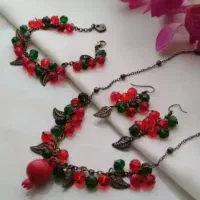 انواع شب یلدا گردنبند و گوشواره و دستبند و کش مو