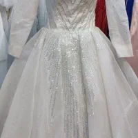 فروش انواع لباس عروس  و نامزدی وعقد با قیمت مناسب