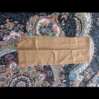 یک گونی لباس|لباس|رباط‌کریم, رباط‌کریم|دیوار