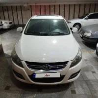 ماشینj5 اتومات مدل 93 رنگ سفید