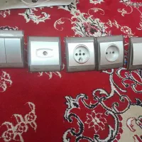 کلید و پریز سالم و چراغ خواب|لامپ و چراغ|سبزوار, امیر کبیر|دیوار