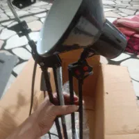 چراغ مطالعه سالم بفروش میرسد