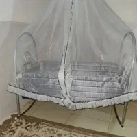 گهواره|تخت و صندلی بچه|شاهین‌شهر, فردوسی|دیوار