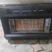 سلام یک عدد بخاری دیوار سالم کار کرد سالم تمیز|بخاری، هیتر، شومینه|تالش, هشتپر|دیوار