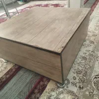 یک عددمیزجلومبلی ،دوتاظرف رب