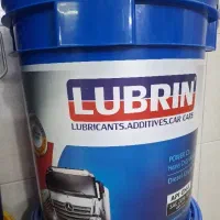 انباردار و کمک انبار دار آقا با تجربه