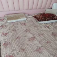 تختخواب و میز آینه