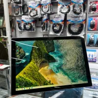 سورفیس پرو ۵