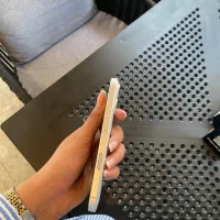 آیفون۱۶نرمال سفید|موبایل|مشهد, سرافرازان|دیوار