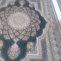 دو عدد فرش ۹ متری سالم تمیز شسته شده مناسب