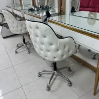 صندلی مناسب ارایشگاه و منشی و مدیریت و ...