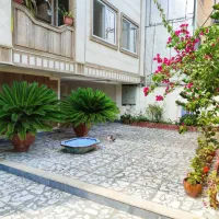 اجاره روزانه آپارتمان حیاط دار