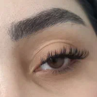 اکستنشن مژه و لیفت و لمینیت ابرو و مژه