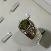 انگشتر نقره با نگین جواهر